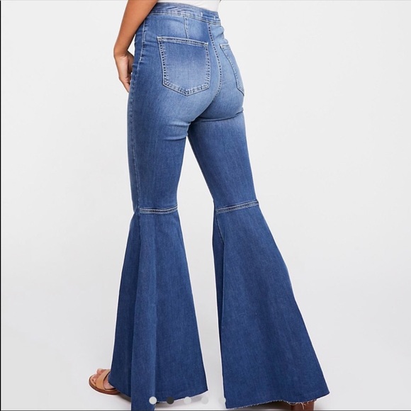 Free People Just Float On Flare Jeans - Picture 2 of 6